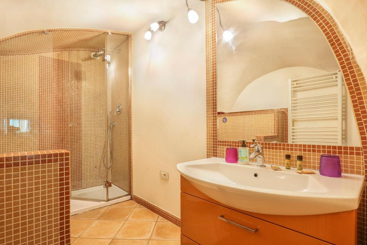 San Lorenzo Apartment-Hosted By Sweetstay Флоренція Екстер'єр фото